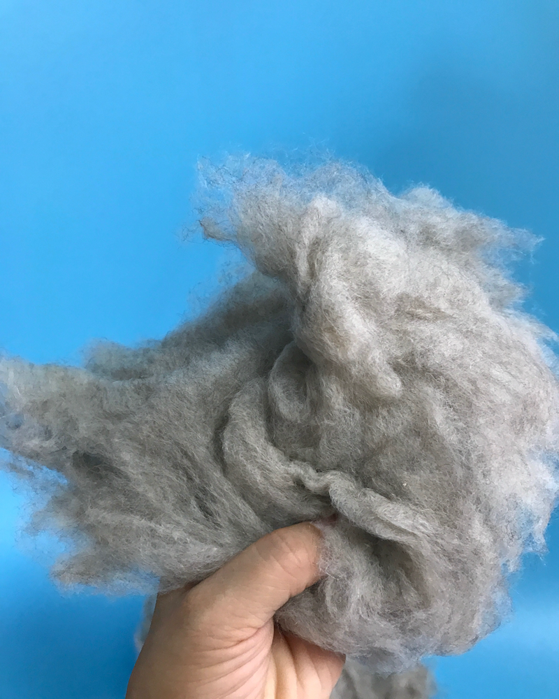 Light gray comb wool - Image 2