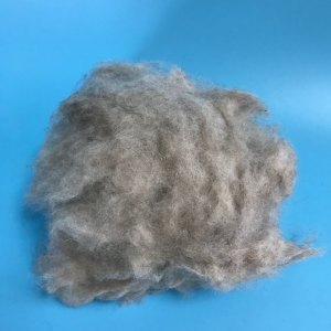 Light gray comb wool
