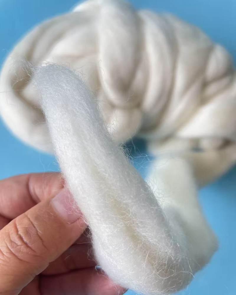 Good white Wool tops for spinning - Image 4